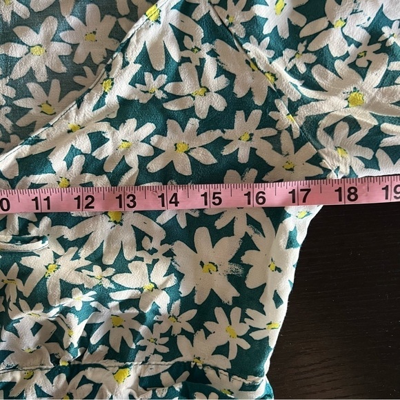 Zara Daisy Print Long Sleeve Crop Top Floral Teal Yellow Size M Button Front - Picture 11 of 11